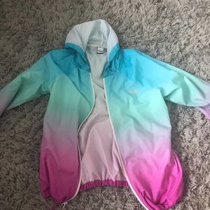 FILA wind breaker